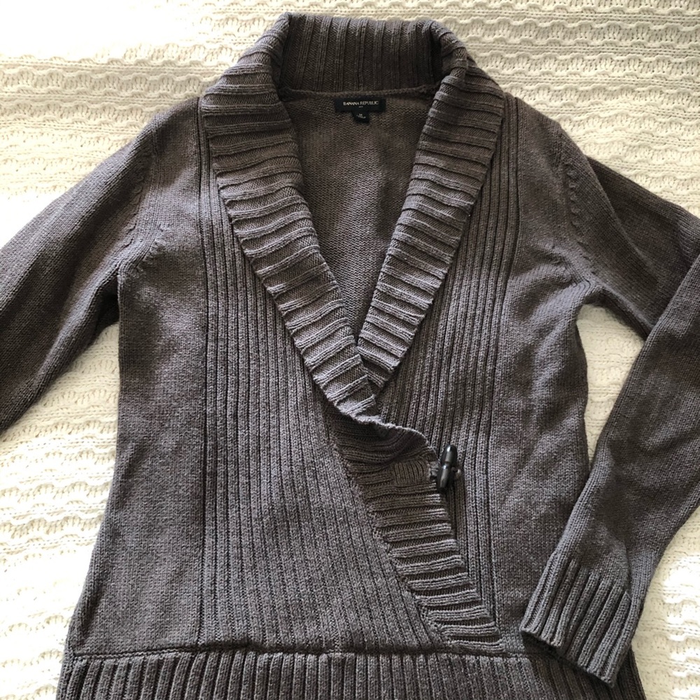 Banana republic sweater